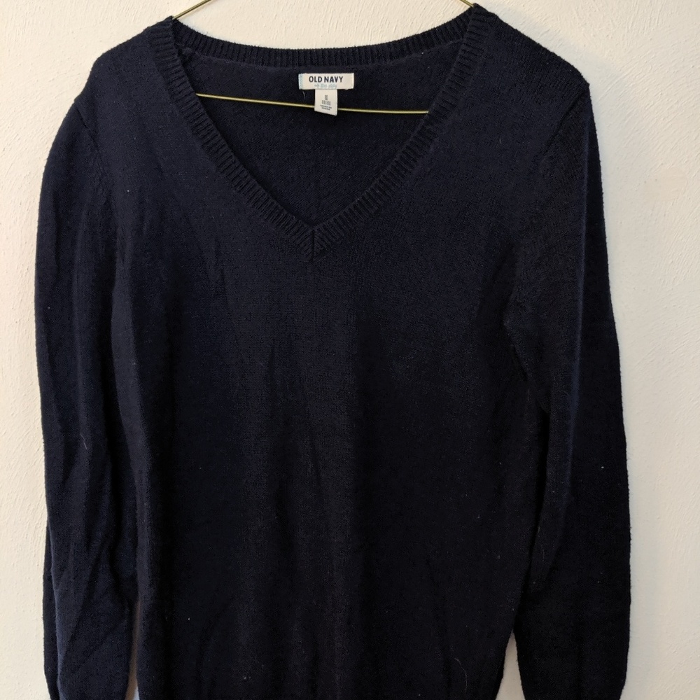 Navy Old Navy sweater